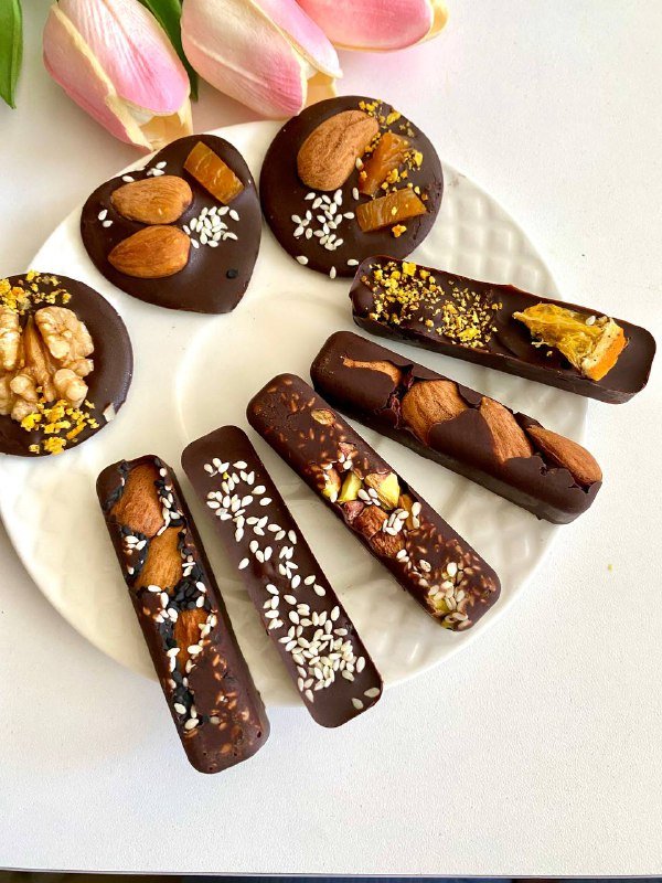 Батончики из бельгийского шоколада с орехами и ягодами 2