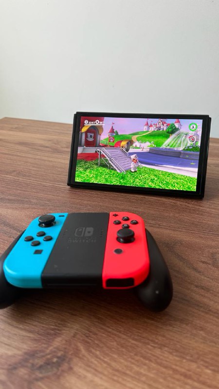 Nintendo Switch OLED Console for Sale 4