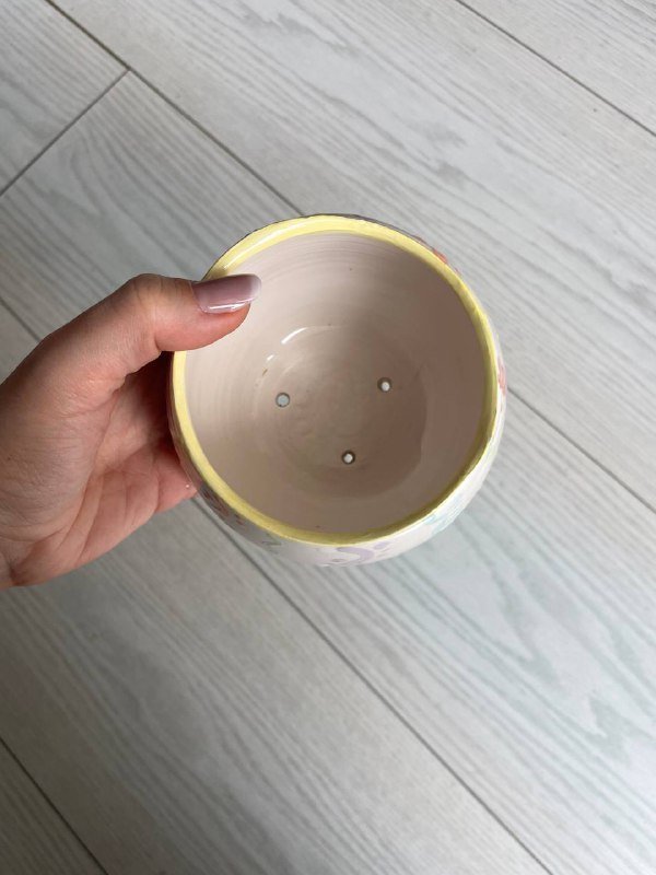 небольшой керамический горшок 1