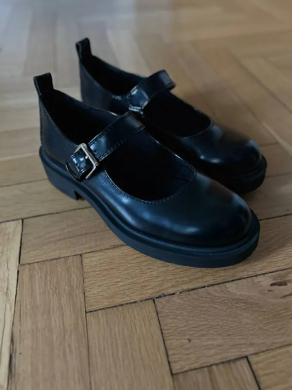 Чёрные ботинки Zara, коричневые ботинки 1
