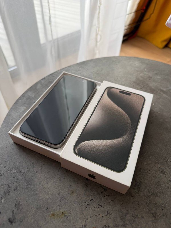 iPhone 15 Pro 256Gb Natural Titanium 3