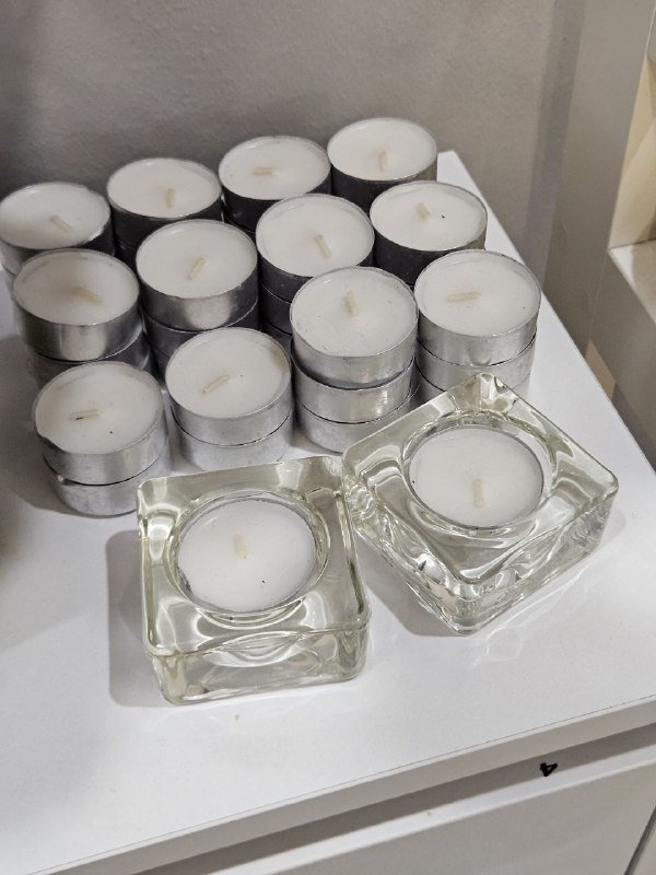 Набор чайных свечей и подсвечников 3