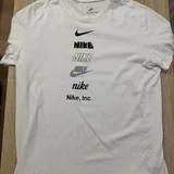 Новые футболки Nike, Uniqlo, размер L 3