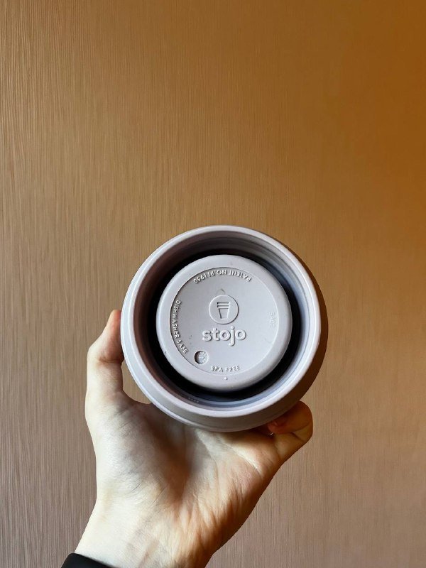 Складной стакан Stojo с трубочкой 4