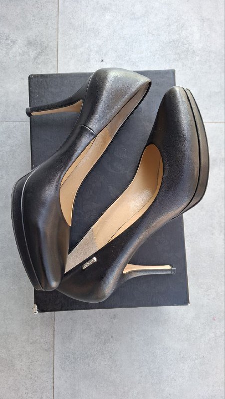 Туфли женские LORIBLU р.38 2