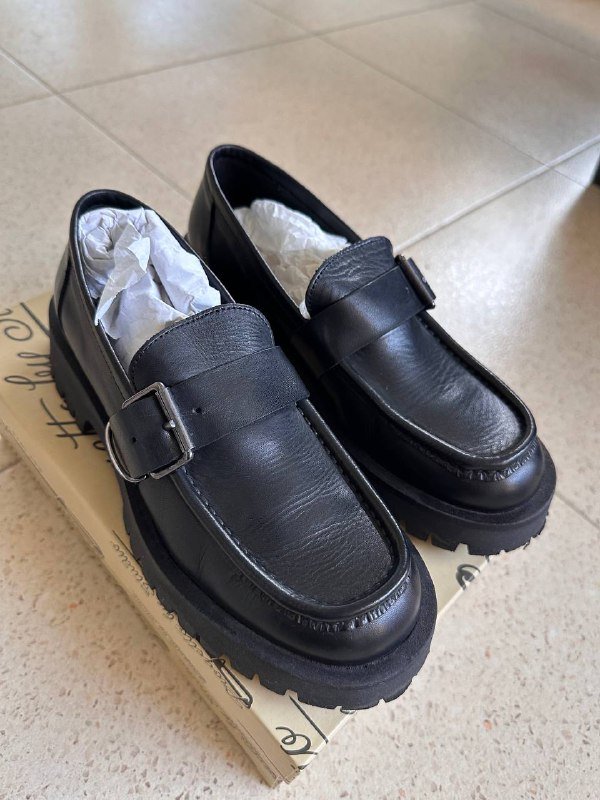 Лоферы Progetto by Studio 35 размер черные кожаные