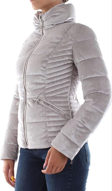 женская велюровая куртка Guess серебристо серая 5