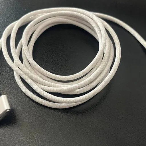 Apple USB-C MagSafe 3 кабель