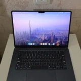 MacBook Air 15 M3, 16 GB / 512 GB 2