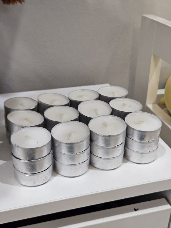 Набор чайных свечей и подсвечников