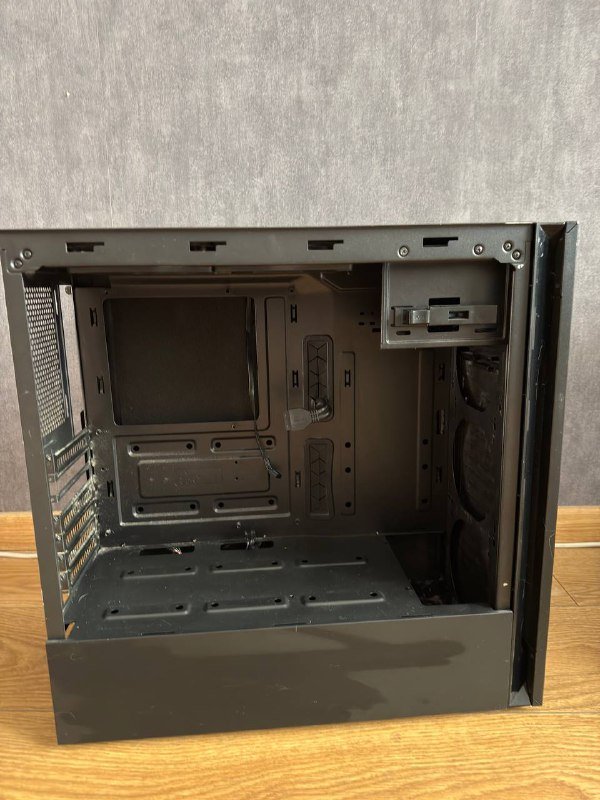 Корпус для ПК Cooler Master Silencio S600 4