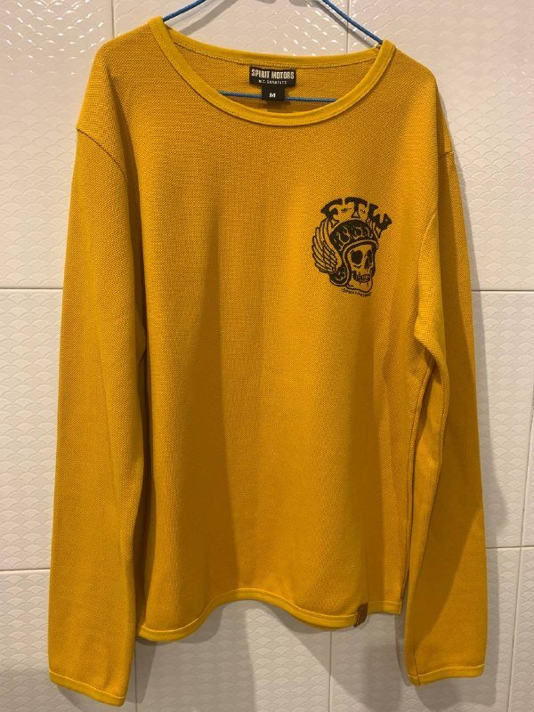 Мужская одежда, свитера, футболки, рубашки