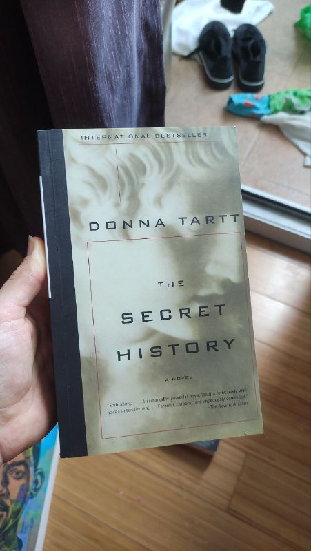 Книжки на английском, Pierce Brown, Donna Tartt, Will Smith