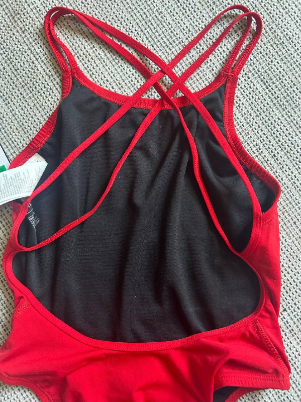 Купальник Nike, белье My dear Petra, лиф жемчужно серый, пояс для чулок 2