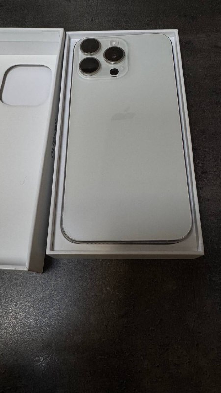 IPhone 15 Pro Max 256GB 3