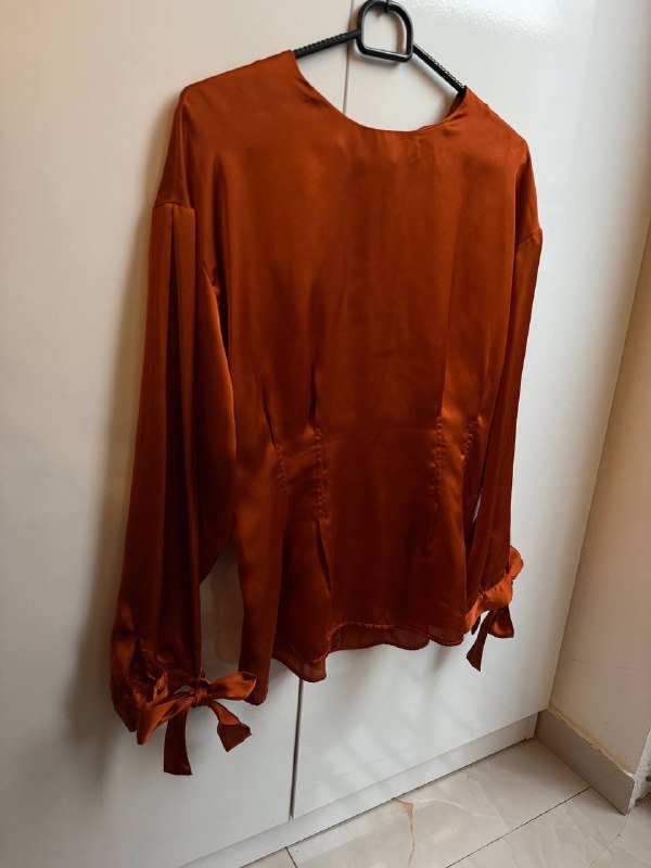 Женские блузки размер S