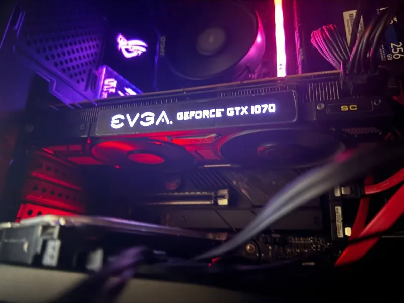 Видеокарта GTX 1070 8GB 1