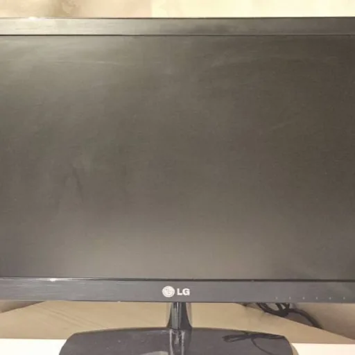 LG Flatron E2251 монитор