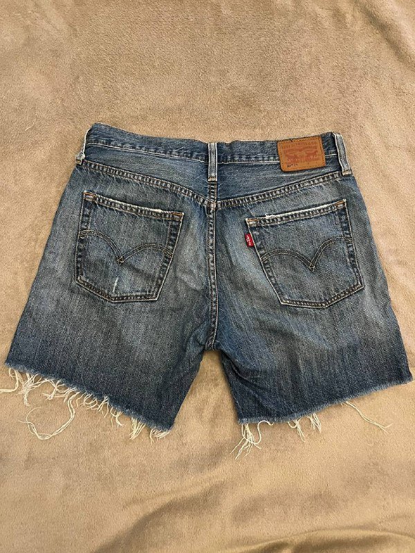 Кепка CHRISTOPHER JOHN ROGERS X J.CREW, Шорты Levi’s 26 размер 3