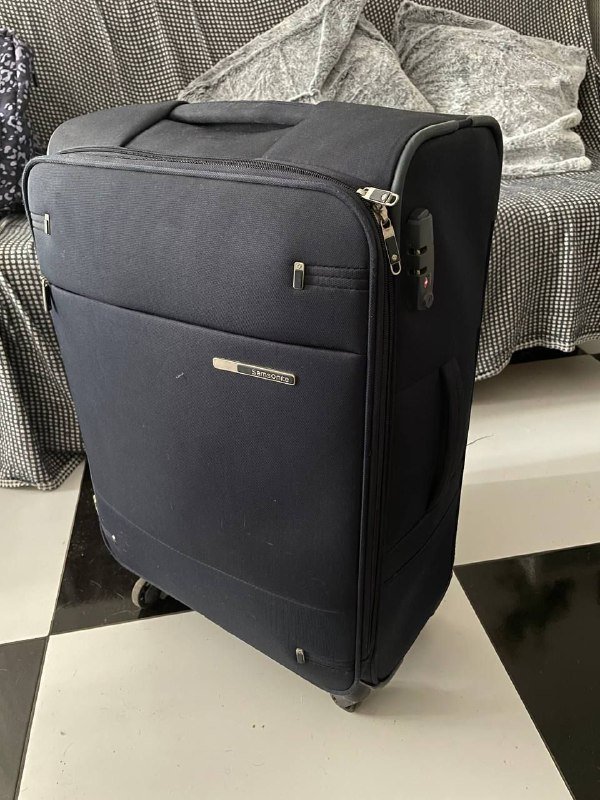 Чемодан Samsonite Base Boost на 4 колёсах