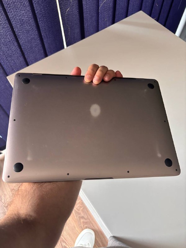 Macbook Air 2019 i5 8/128GB 6