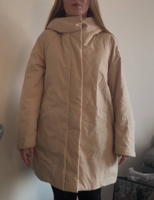 Пуховик Uniqlo размер М оверсайз