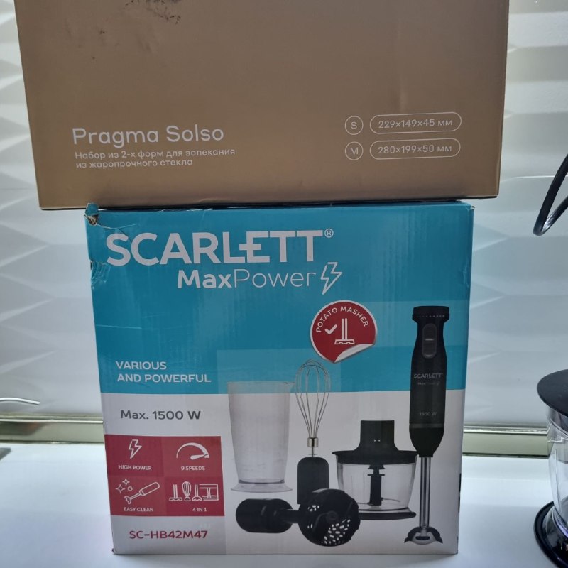 сковорода Tefal 28 см, сковорода Tefal вок 28 см, кастрюля 3л, кастрюля 4 л, фильтр Dafi, блендер Scarlett, стеклянные формы для запекания, силиконовые формы для кексов, нож Imarku, деревянная доска 5