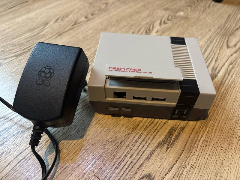 Ультрабук ASUS Zenbook 14 OLED, Ретро игровая приставка, Блок питания ITSONAS, Электросамокат Xiaomi, Толщиномер hw300 mini 3