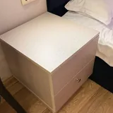 Стол, 2 стула, 2 прикроватные тумбы 1