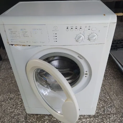 Стиральная машина Indesit