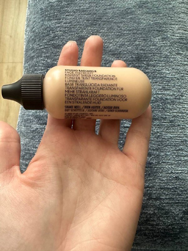 MAC Studio Radiance тональный крем