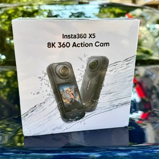 Insta360 X5
