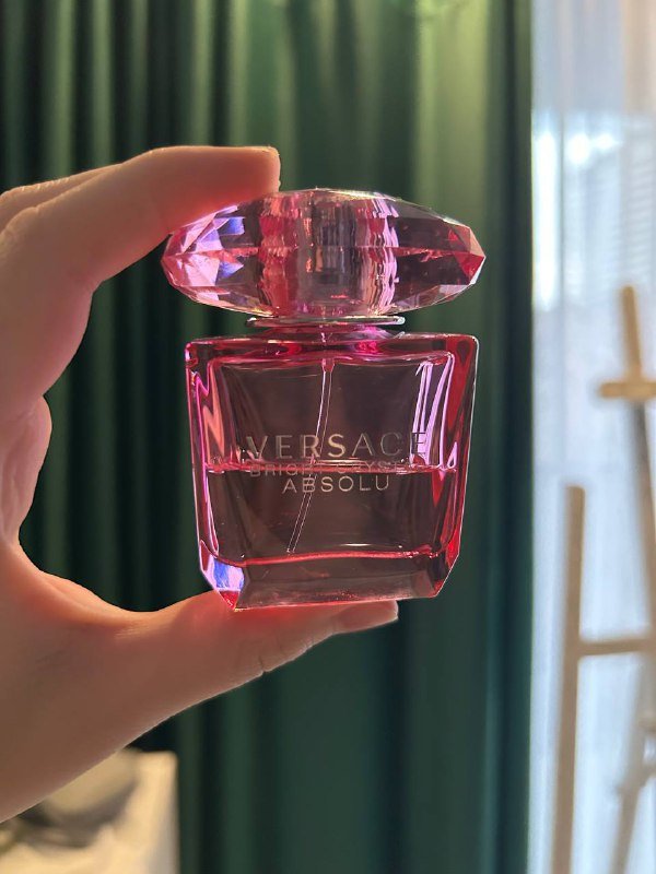 книги по испанскому, духи Versace, органайзер, свеча, воротник для животных, шахматы, гирлянда 2