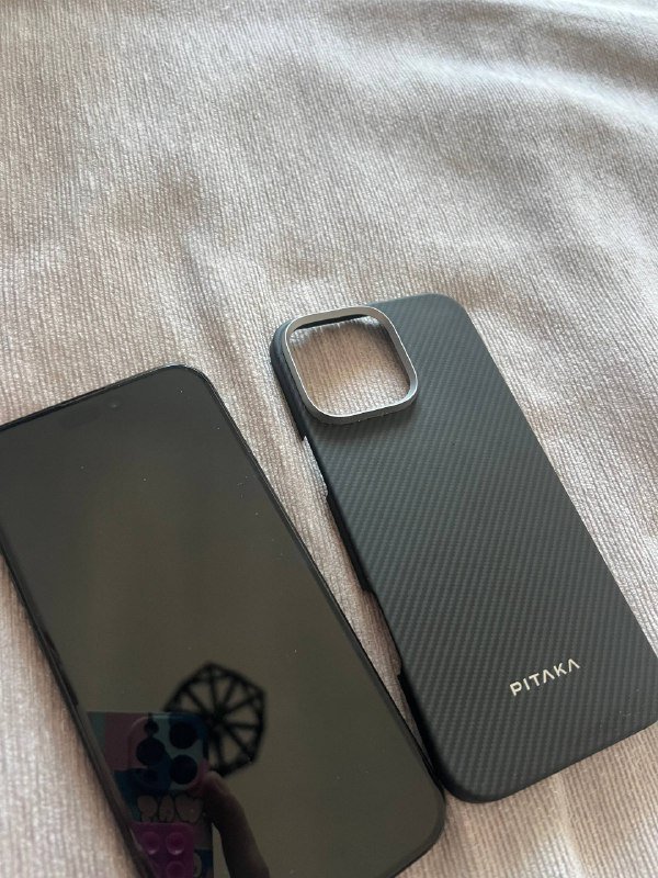 Apple iPhone 16 Pro Max черный титан 256 ГБ