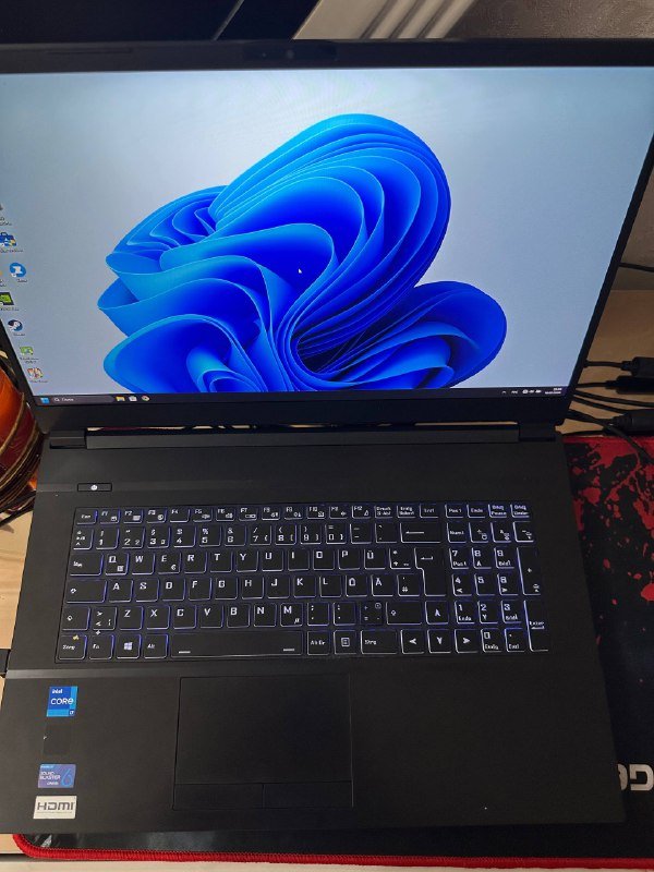 Ноутбук с NVIDIA GeForce RTX 3060, Intel Core i7, 16 ГБ RAM