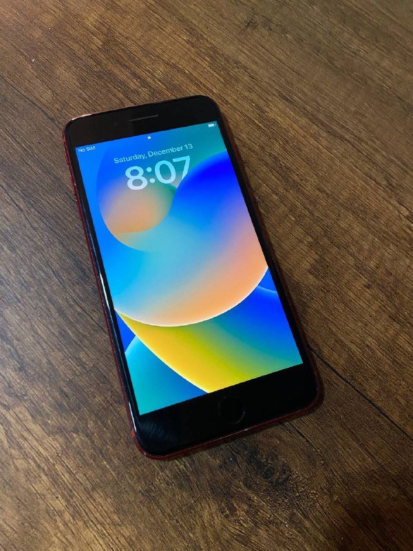 iPhone 8 Plus red 64Gb 1