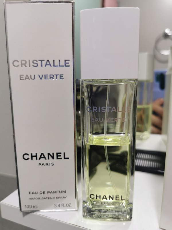 Chanel Crystalle eau Verte, Giorgio Armani Acgua di Gioia, Chanel Crystalle парфюмерия