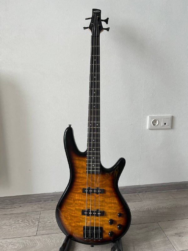 Бас гитара IBANEZ GSR280QA с активным преампом