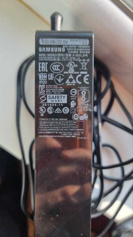 Samsung Odyssey G7 32" monitor for parts, original Samsung power supply 4