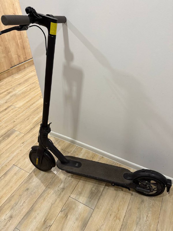 HomePod mini (space grey), Самокат Xiaomi Mi Electric Scooter 1s, Подушка 50x70 3