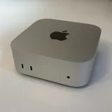 Mac mini M4 Pro, Magic Keyboard, Magic Trackpad 1