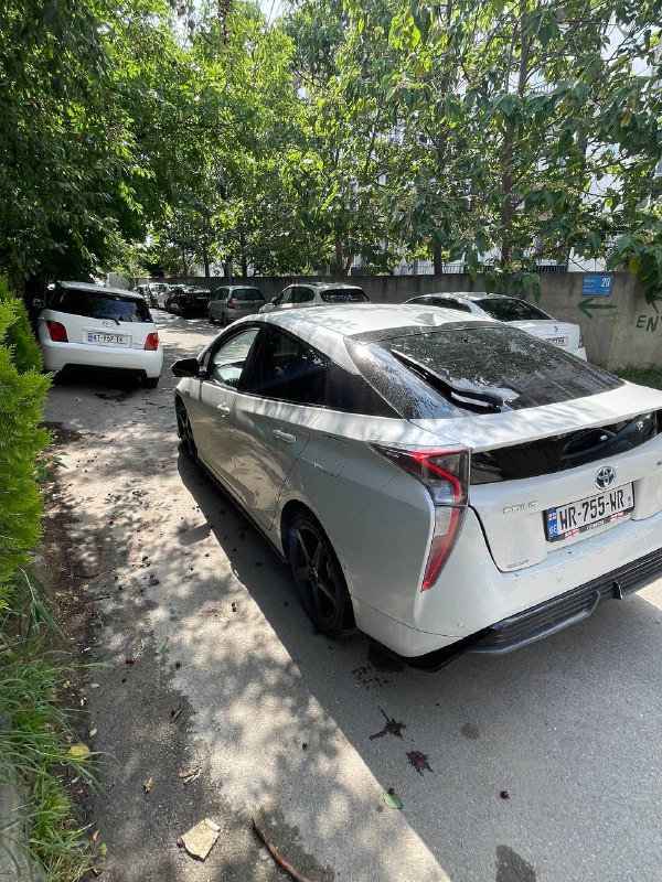 Toyota Prius 2017 года, пробег 179700 км 7