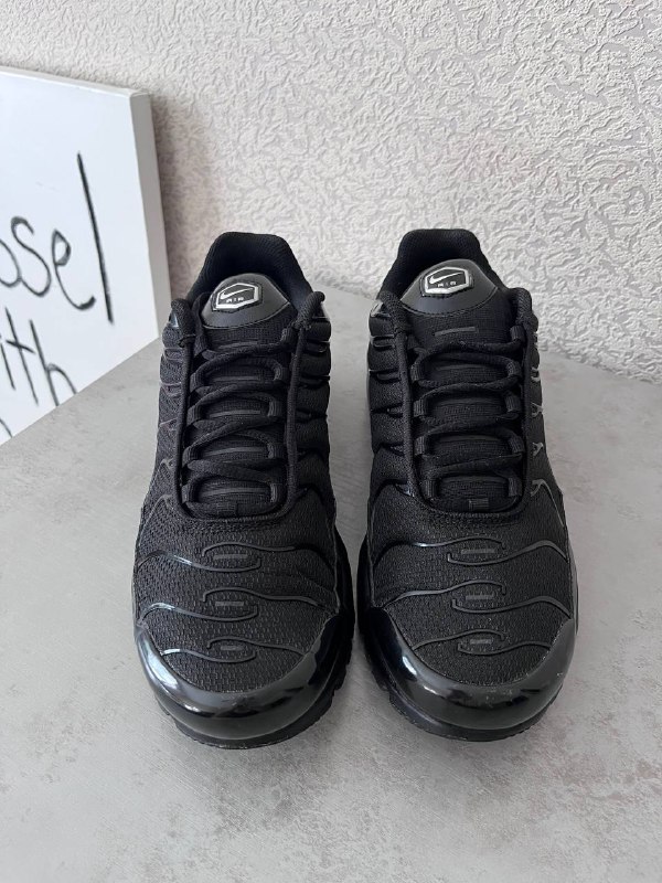 Кроссовки Nike Air Max TN Plus 9 US 42.5 4
