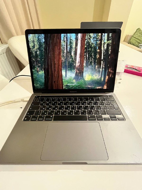 MacBook Pro 13 M1 8GB 500GB 3