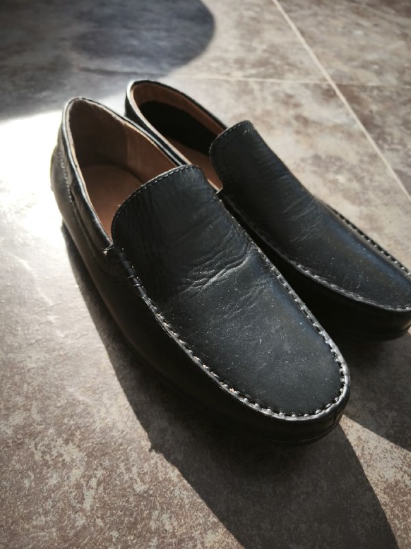 2 pairs of shoes size 41 8