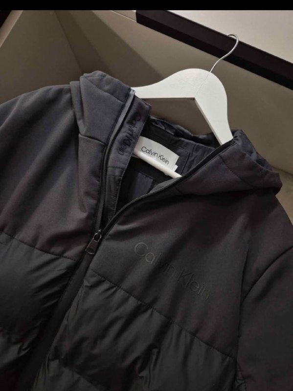 Жилет Diesel, куртка Calvin Klein, куртка Diesel, бомбер Diesel, кожаные кеды, кроссовки 4