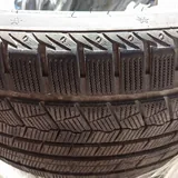 Зимние шины 275/40R20, 2 колеса 1