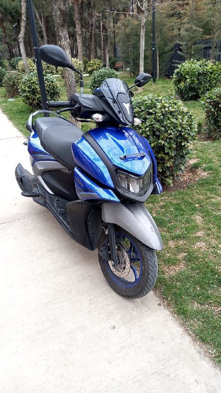 Скутер Yamaha RAY ZR 2024 синий