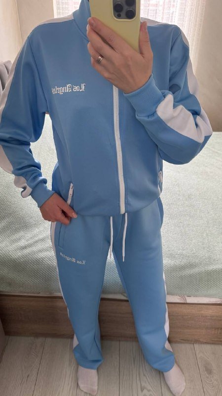 Женские вещи