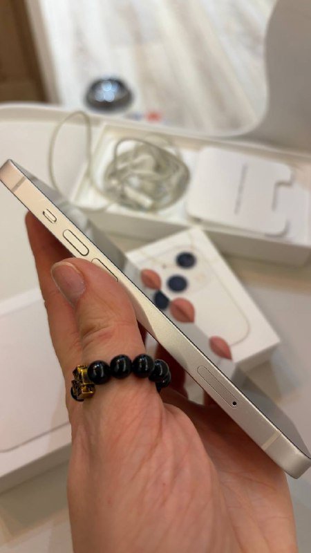 iPhone 13 256gb белого цвета 7